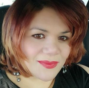 Meet your Posher, Mariana beatriz